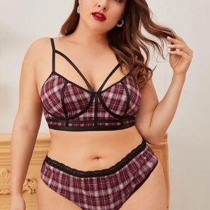 Plaid bra and panty set!